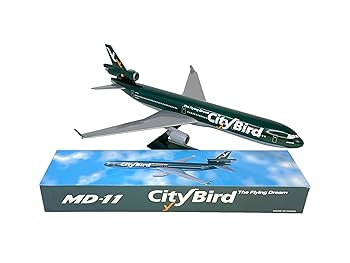 Amazon.co.jp: Flight Miniatures City Bird MD-11 1:200